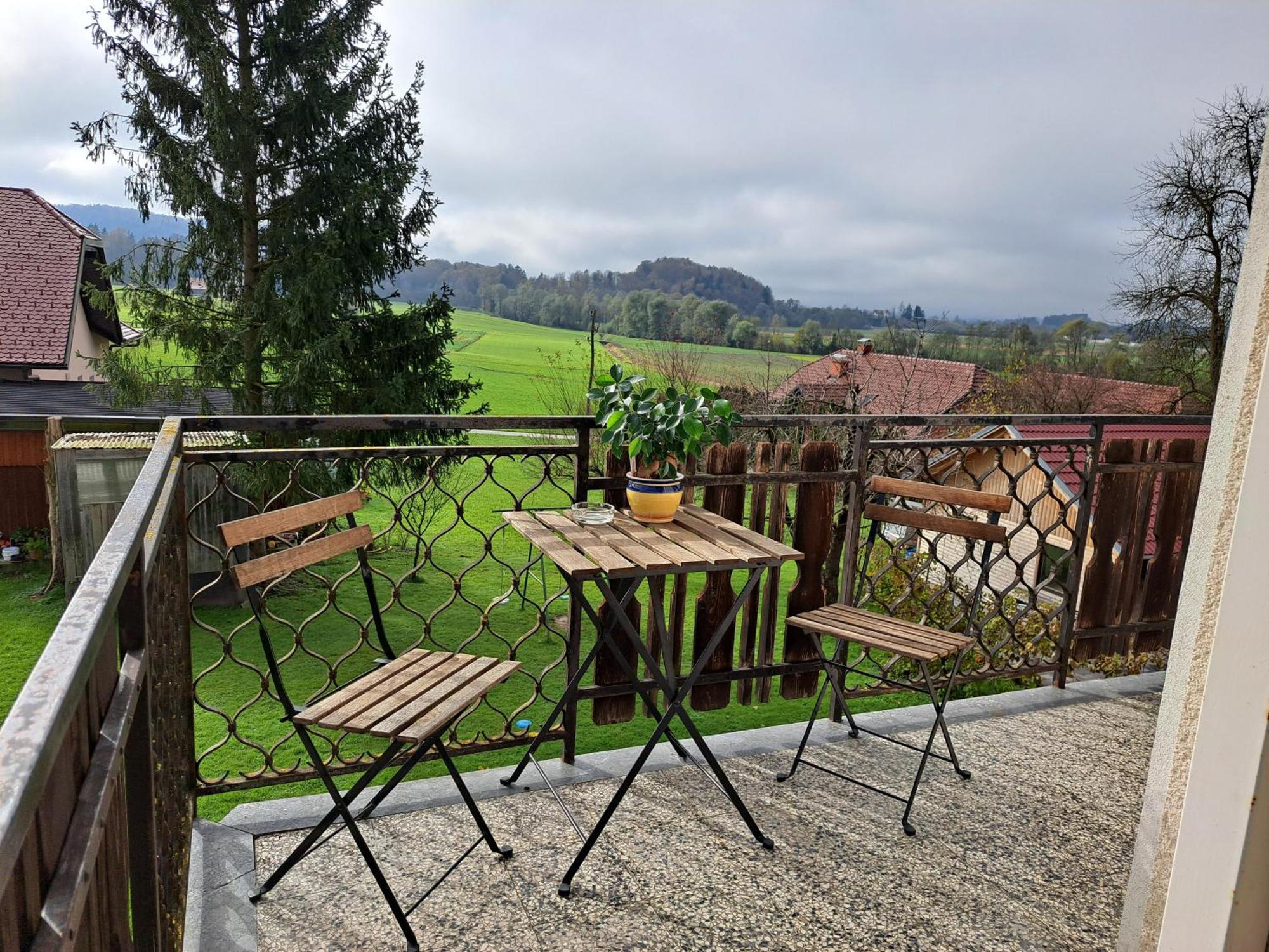 Apartments Bukor Lukovica pri Domžalah Oda fotoğraf